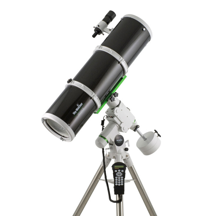 TELESCOPIO SKY-WATCHER NEWTON 200/1000 BLACK DIAMOND DS HEQ5 CON GOTO