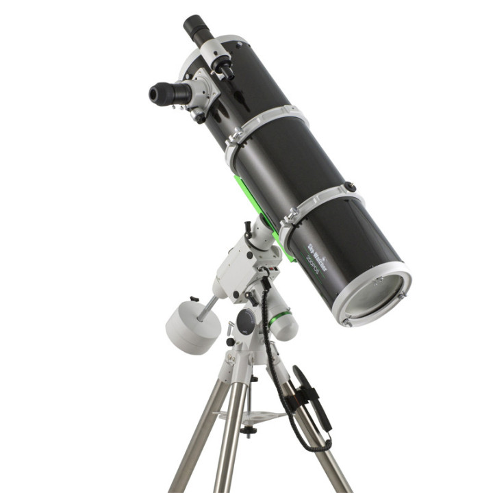 TELESCOPIO SKY-WATCHER NEWTON 200/1000 BLACK DIAMOND DS HEQ5 CON GOTO