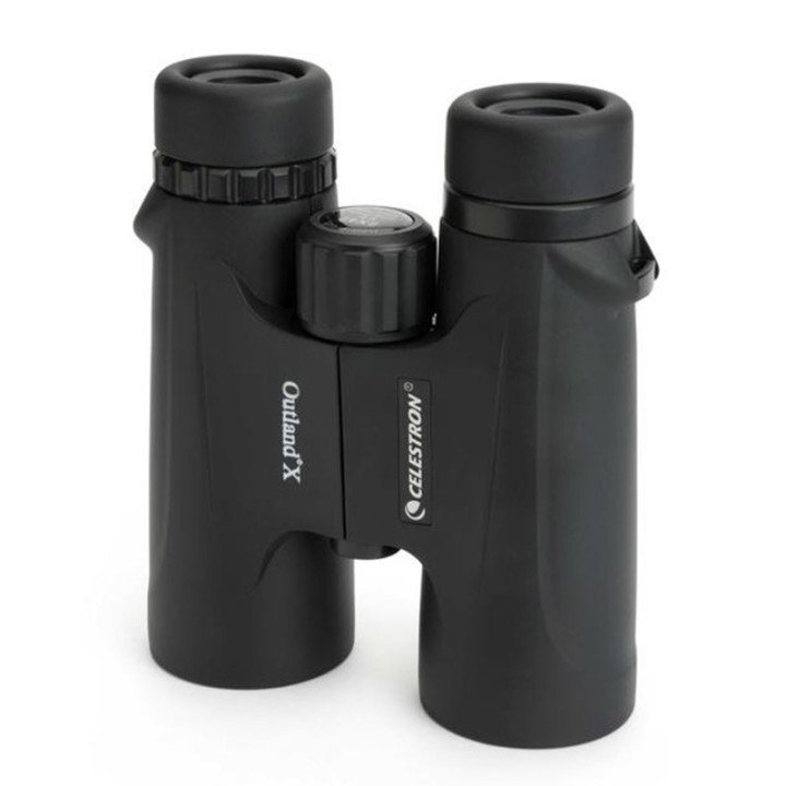 Prismático Celestron Outland X 8x42