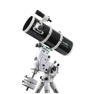 TELESCOPIO SKY-WATCHER NEWTON 200/800 BLACK DIAMOND DS AZEQ6 CON GOTO